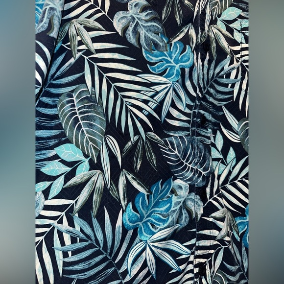 Tommy Bahama Mens XL 100% Silk Blue Green Lavish Leaves SS Button Up Ocean Deep - Picture 4 of 12